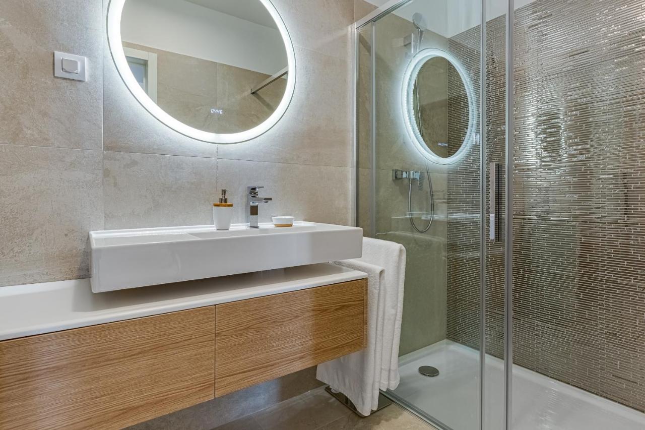 Diamond Two Bedroom Apartment Zadar Bagian luar foto