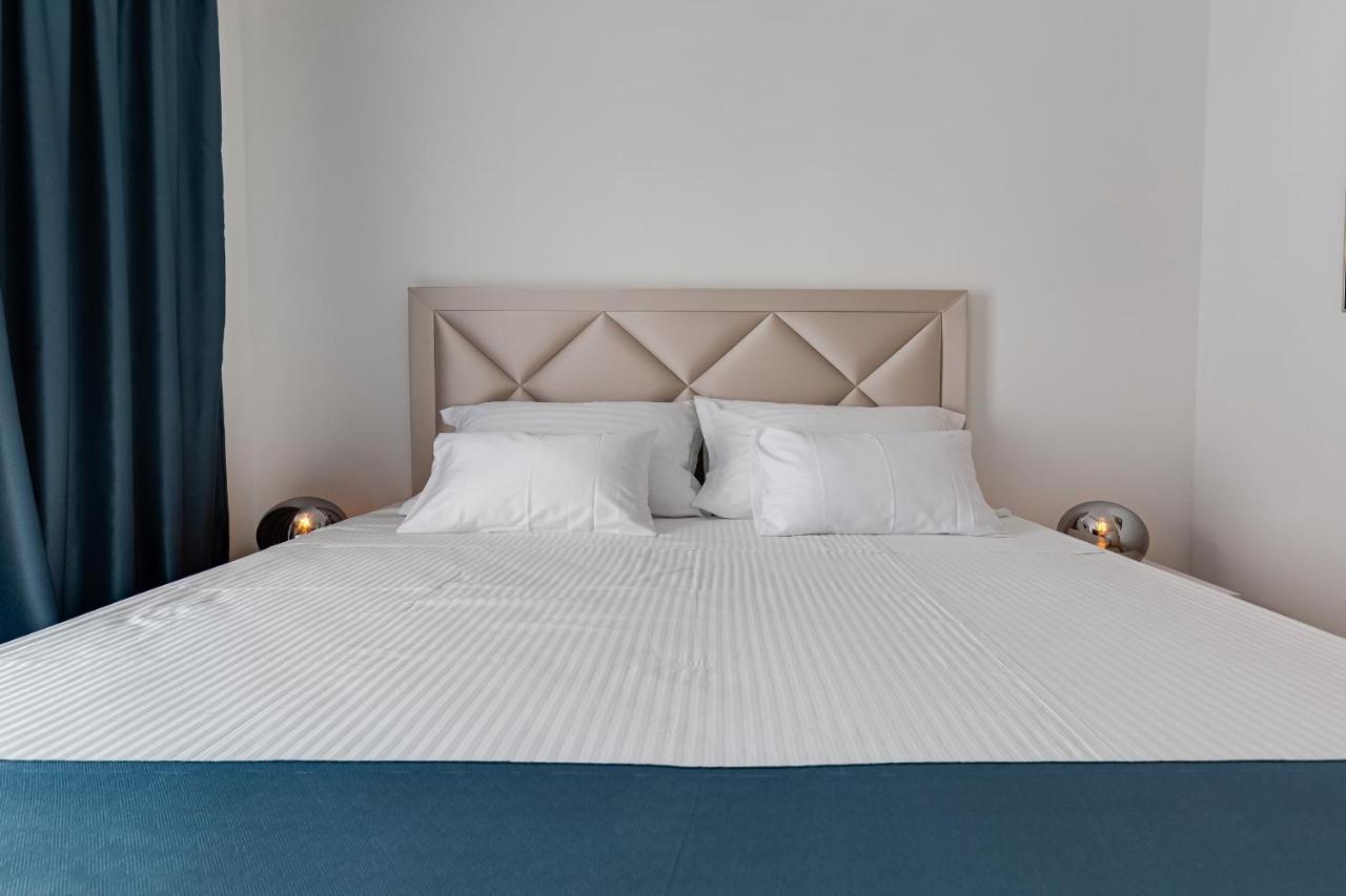 Diamond Two Bedroom Apartment Zadar Bagian luar foto
