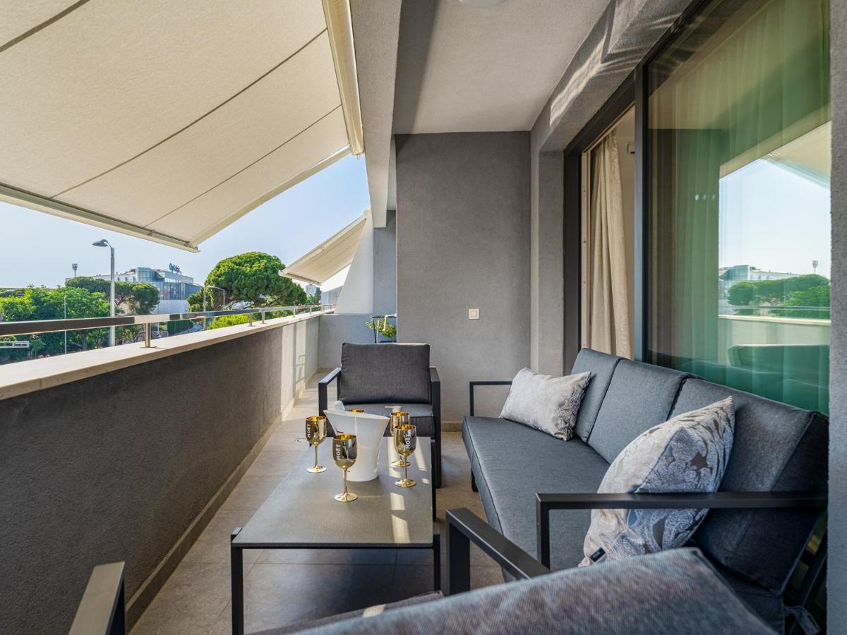 Diamond Two Bedroom Apartment Zadar Bagian luar foto