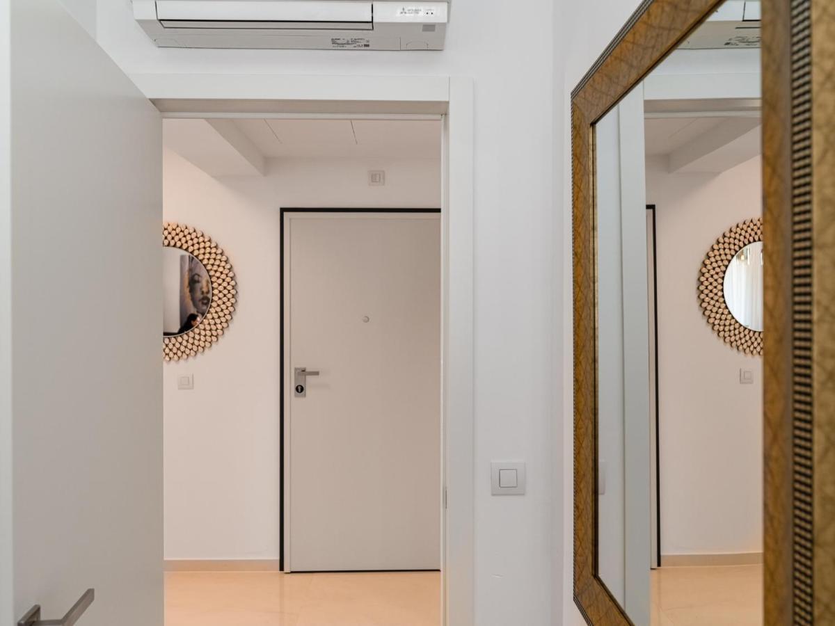 Diamond Two Bedroom Apartment Zadar Bagian luar foto